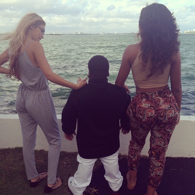 Lil Terrio & Some Sexy Ladies Ohhhhhh Kill Em