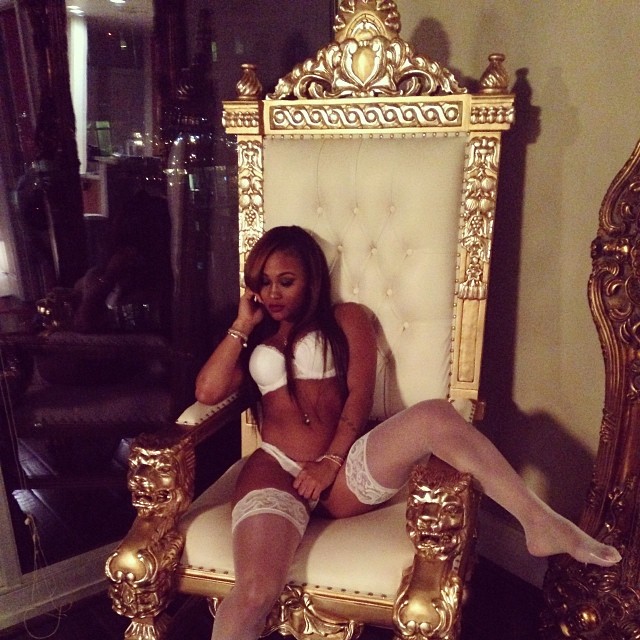 Lira Galore