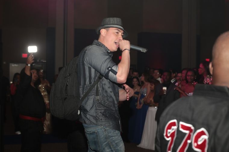 Que West & Kirko Bangz Crash Cy Spring's Prom