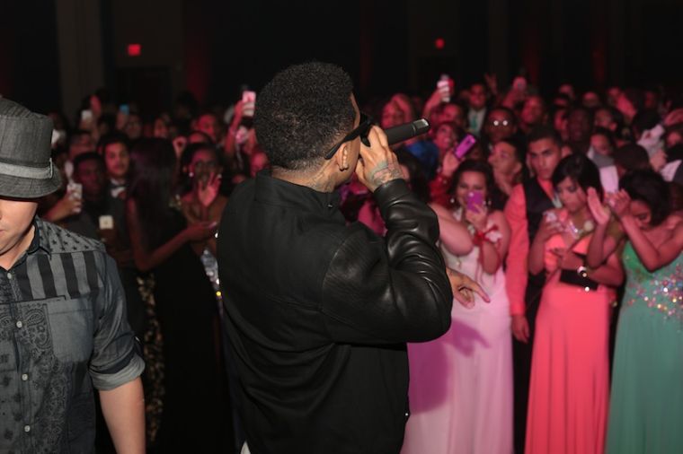 Que West & Kirko Bangz Crash Cy Spring's Prom