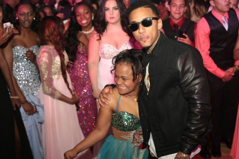 Que West & Kirko Bangz Crash Cy Spring's Prom