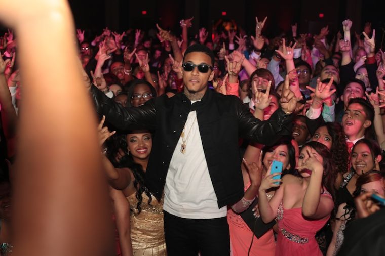 Que West & Kirko Bangz Crash Cy Spring's Prom