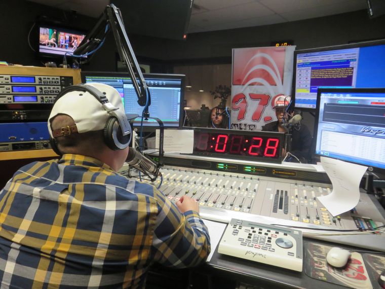 #ShineOn w/ Honeycomb & Jacob Latimore