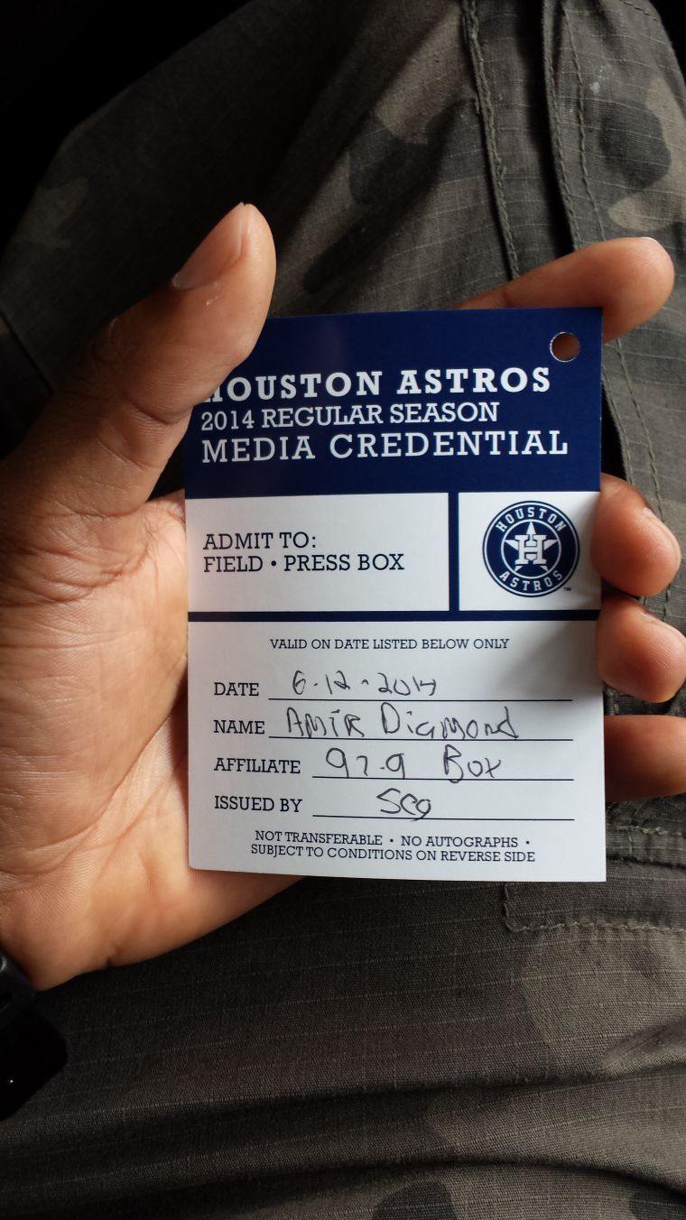 #HAW Drake Hosts The Astros Game