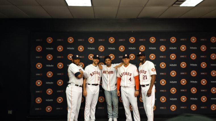 #HAW Drake Hosts The Astros Game