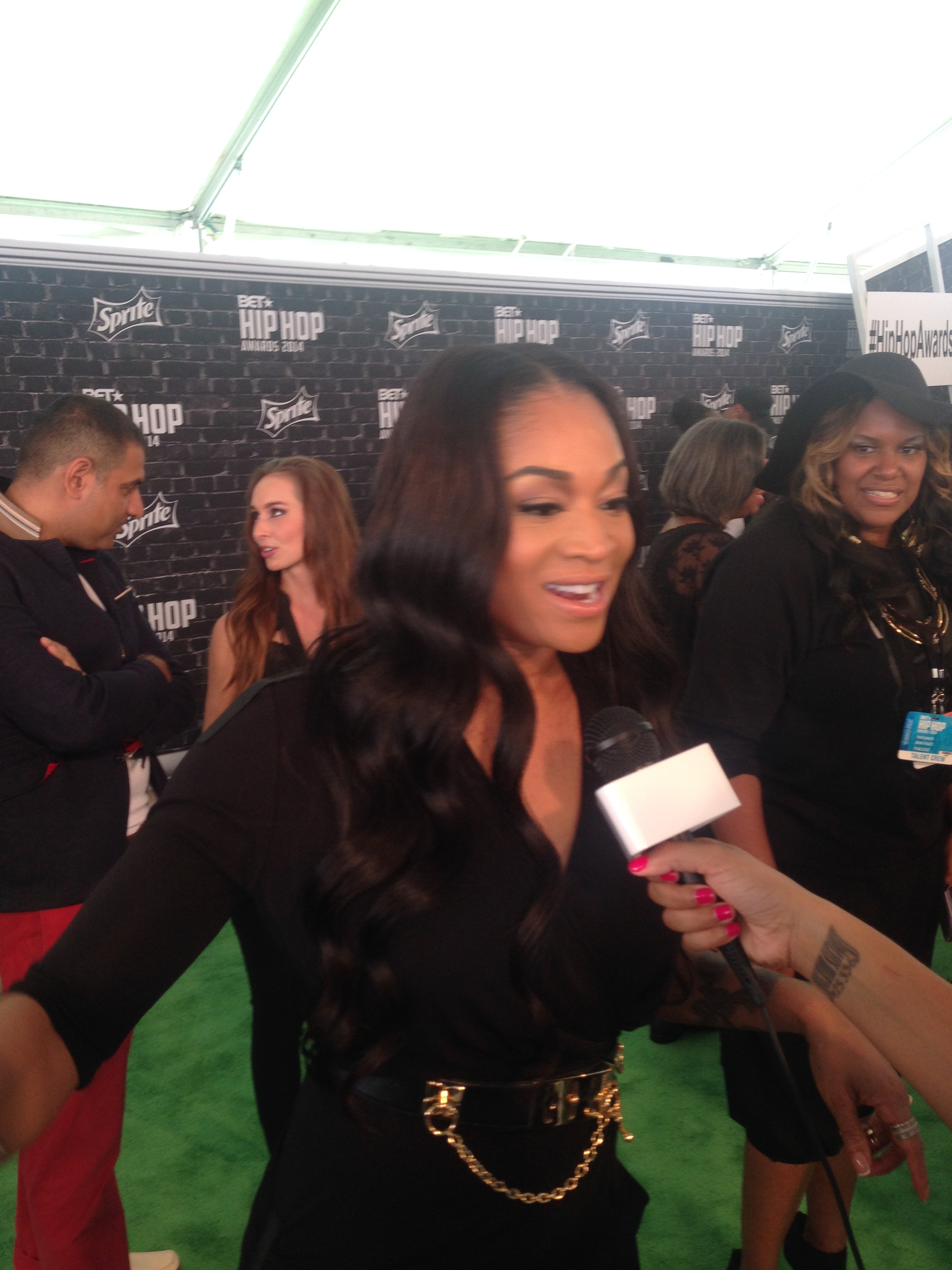 J-Que Invades The 2014 #HipHopAwards Green Carpet