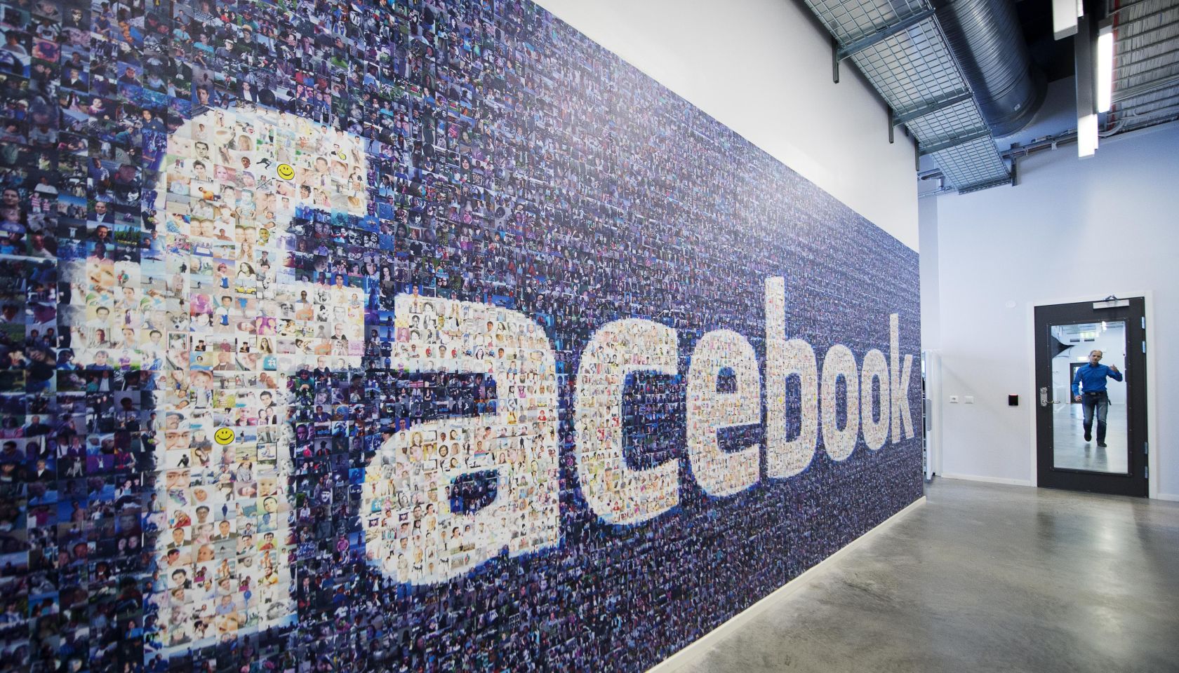 SWEDEN-FACEBOOK-DATA-CENTER-SERVERS