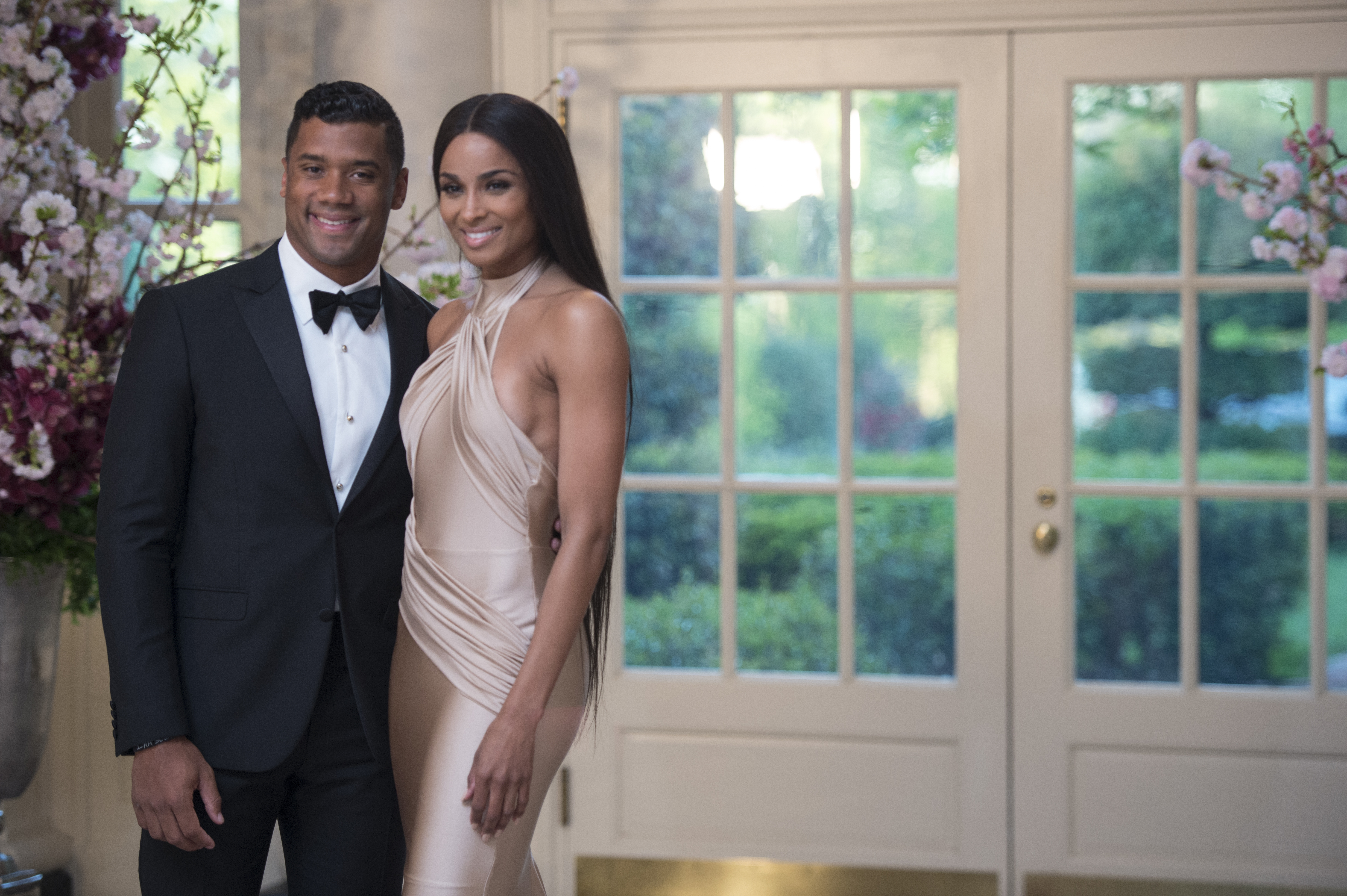 Guests arrive for the State Dinner by The President and the First Lady host Prime Minister Abe and Mrs. Abe of Japan at the White House