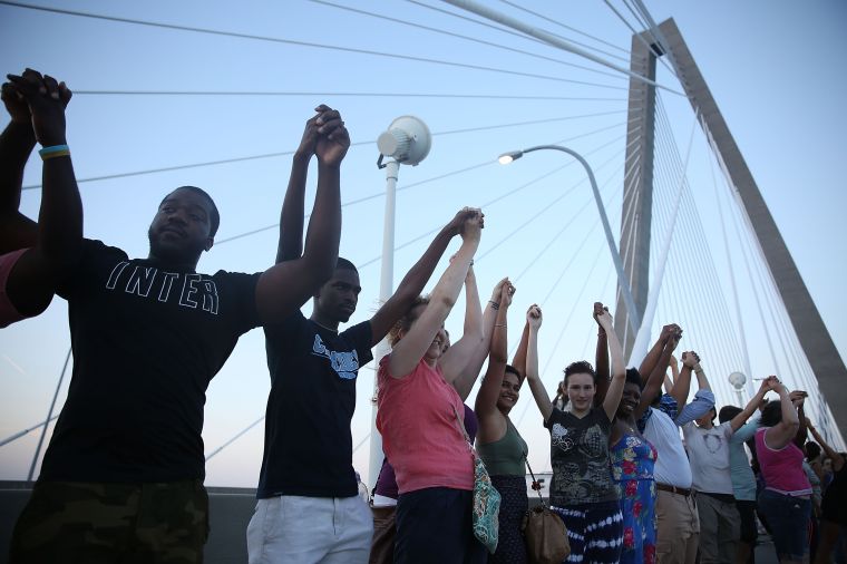 #CharlestonUnited: Thousands March And Join Hands In Memory Of The ‘Emanuel Nine’ [PHOTOS]