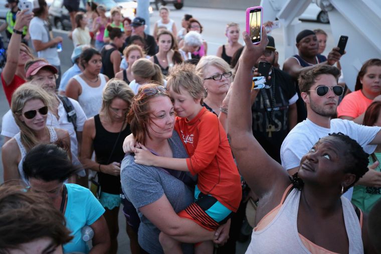 #CharlestonUnited: Thousands March And Join Hands In Memory Of The ‘Emanuel Nine’ [PHOTOS]