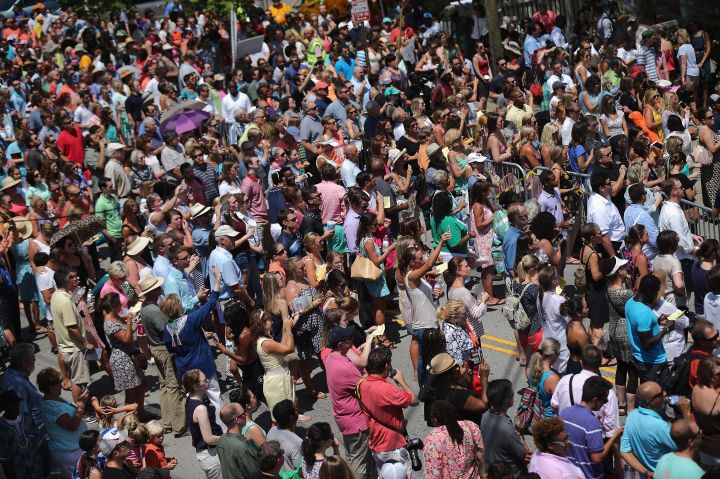 #CharlestonUnited: Thousands March And Join Hands In Memory Of The ‘Emanuel Nine’ [PHOTOS]