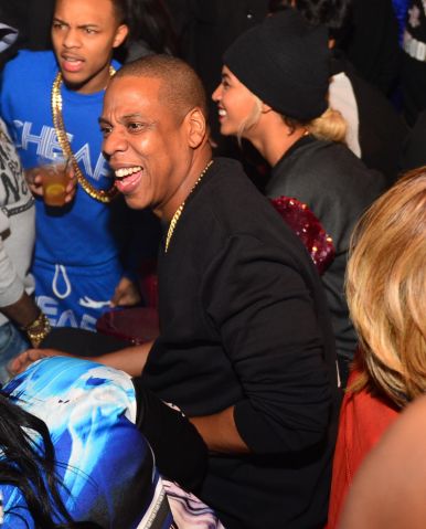 Jay Z Hosts Reign Nightclub