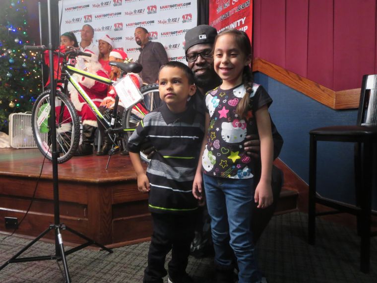 Hatta's Elves 2015 Bike Giveaway