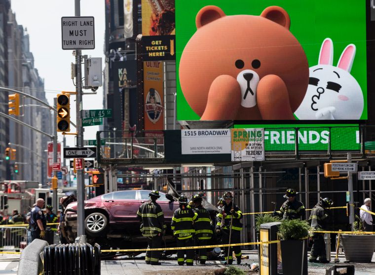 Car Plows Into Crowd Of Pedestrians In Times Square