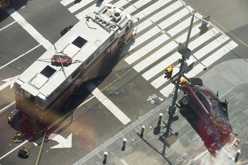 Car Crashes Into Pedestrians In Times Square