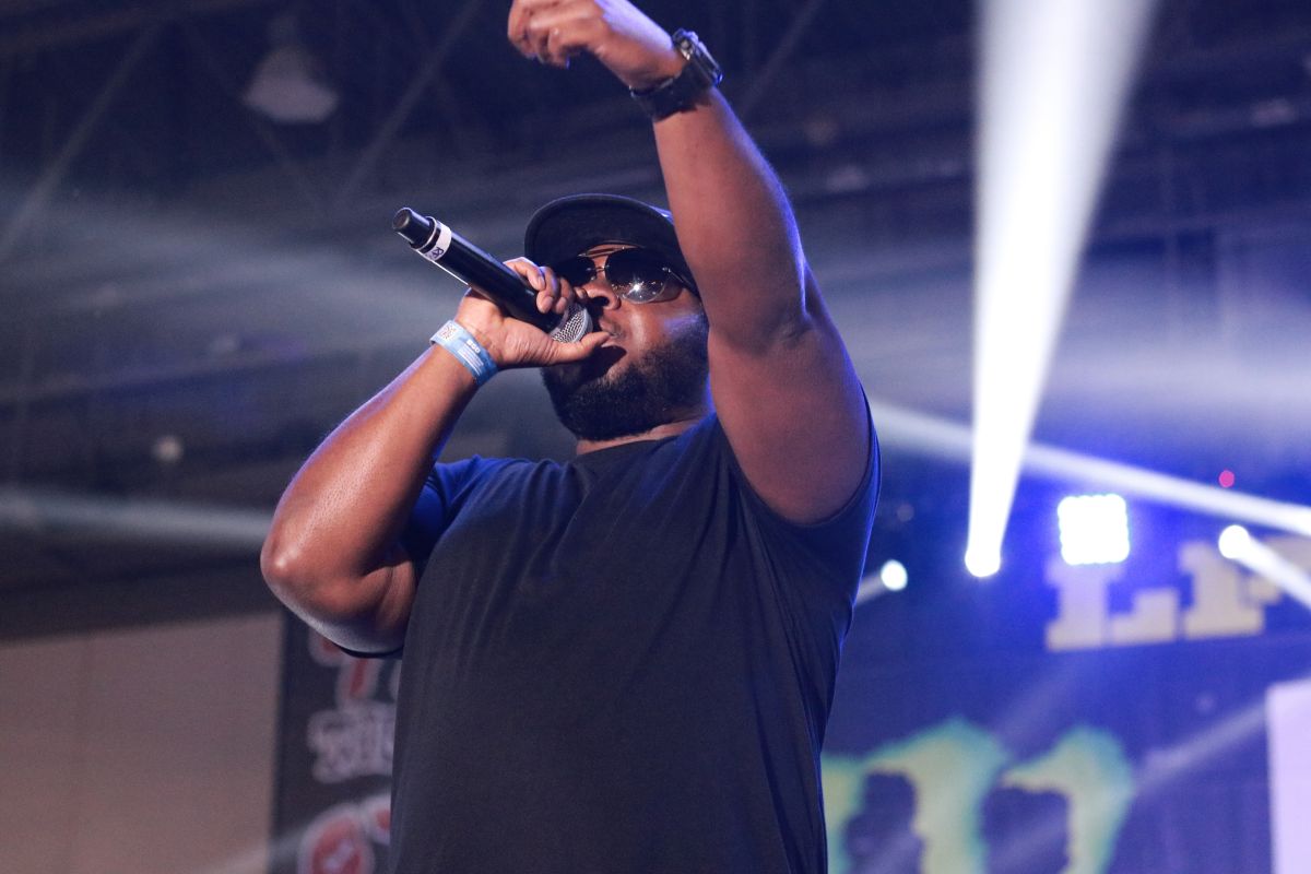 GT Garza, Baby Bash, Propain & More Perform 2017 Dub Car Show