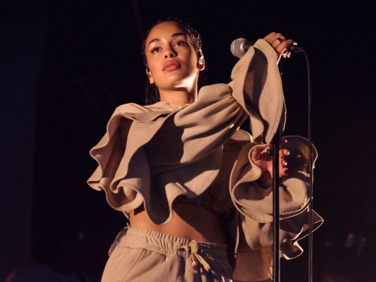 Jorja Smith (20)