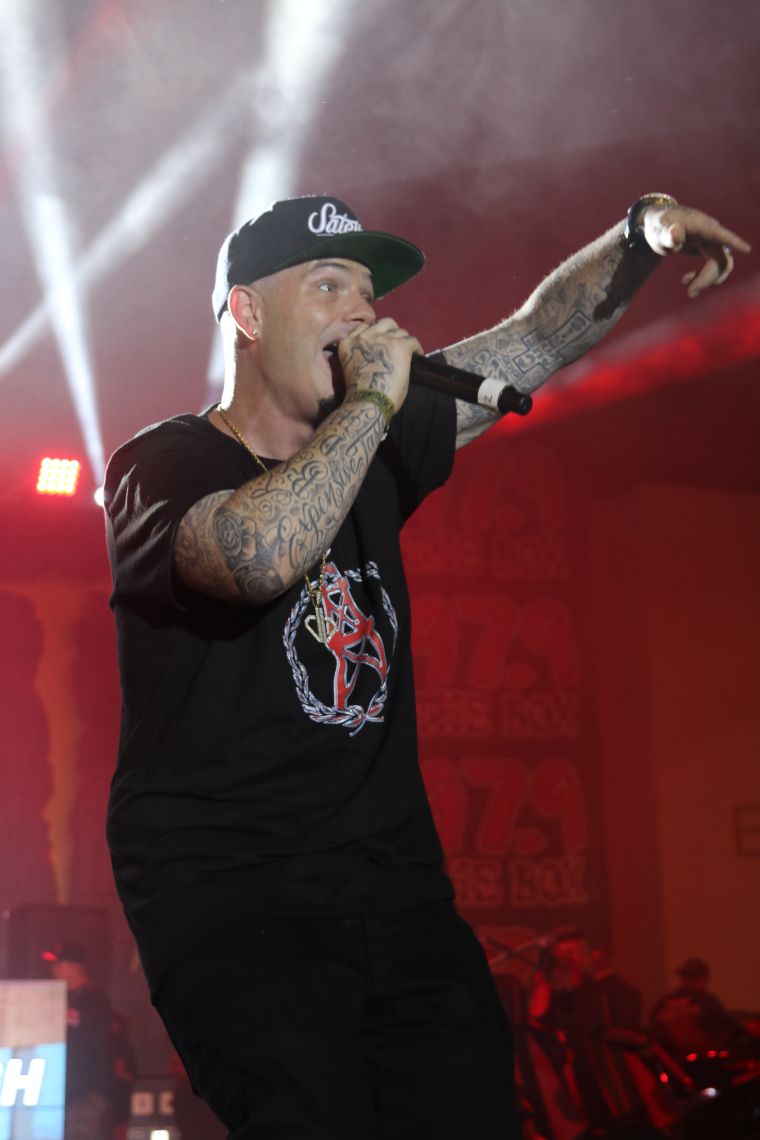 Paul Wall – Dub Car Show