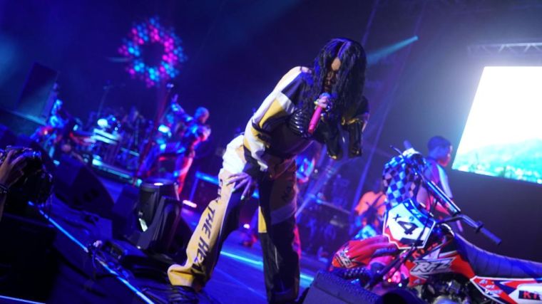 Teyana Taylor – Break The Internet