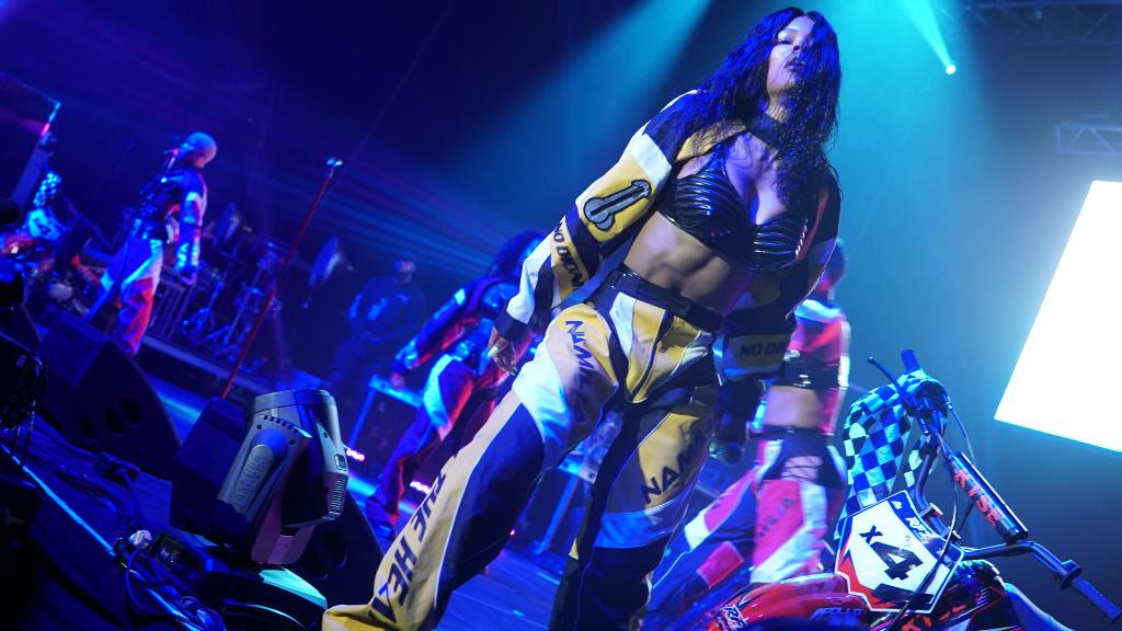 Teyana Taylor - Break The Internet