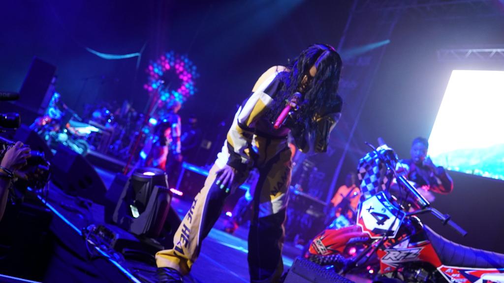 Teyana Taylor - Break The Internet