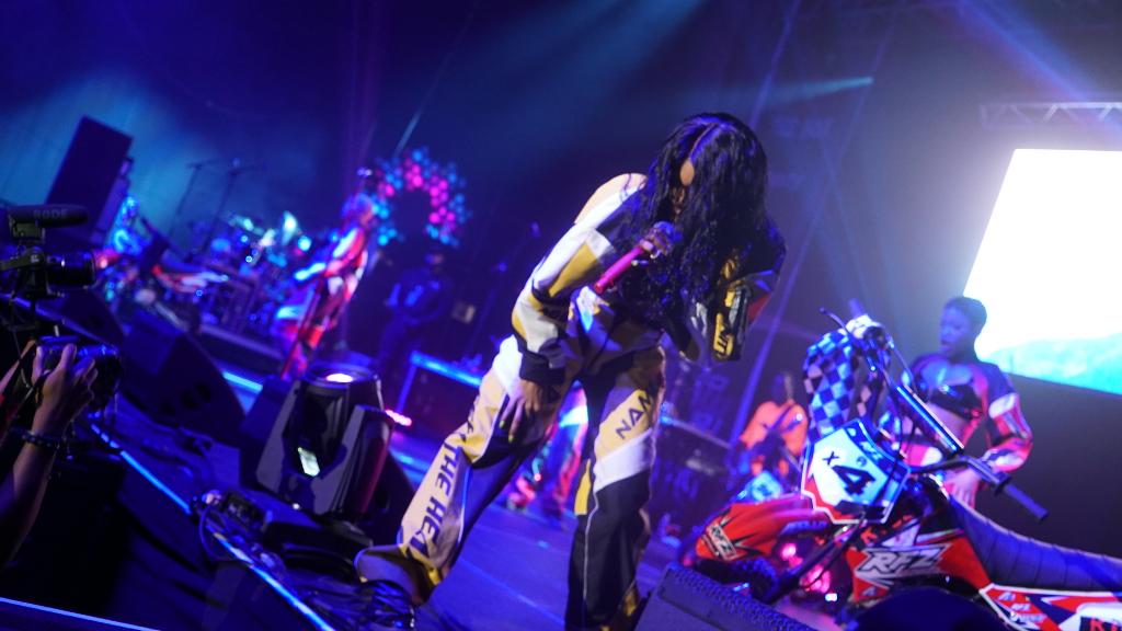 Teyana Taylor - Break The Internet