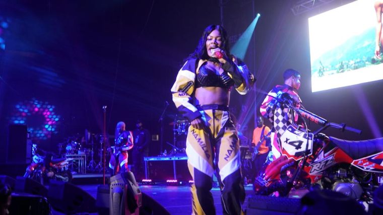 Teyana Taylor – Break The Internet