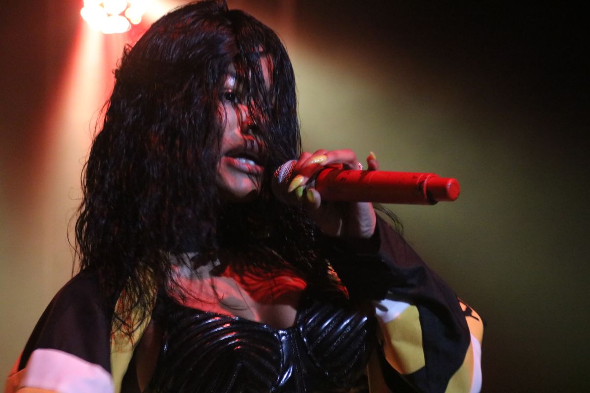 Teyana Taylor - Break The Internet