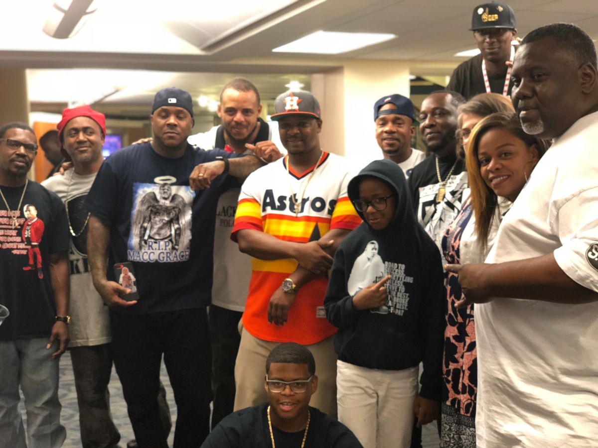 Brothers In Arms - Fat Pat, Big HAWK And The Screwed Up Click