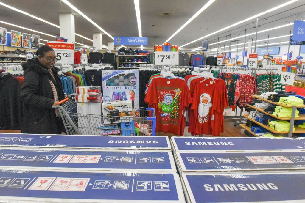 Shoppers Get Early Start To Holiday Shopping On Annual Black Friday