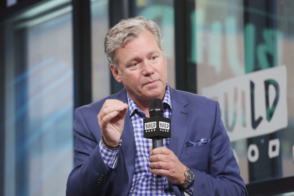 Build Presents Chris Hansen Discussing 'Crime Watch Daily'