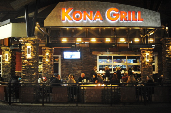 Bar and Grill from Kona Grill at Cherry Creek Mall with event promoter Kevin Larson on Tuesday, December 7, 2010. Cyrus McCrimmon, The Denver Post