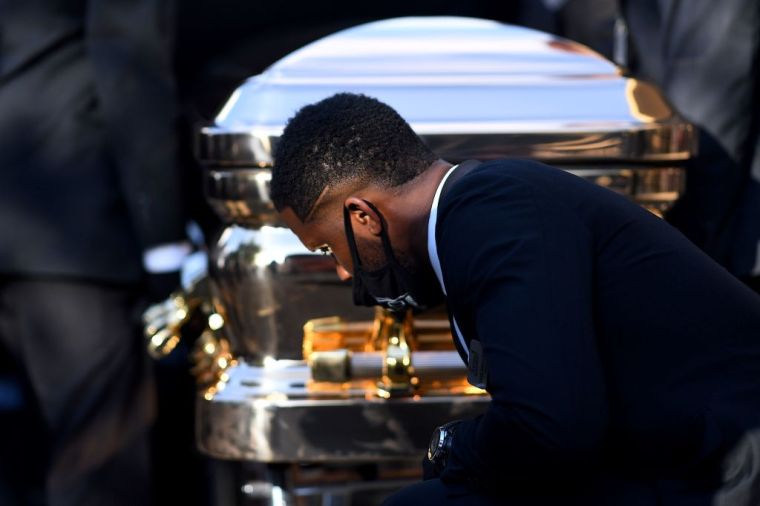 Pallbearers Moving George Floyd's Casket