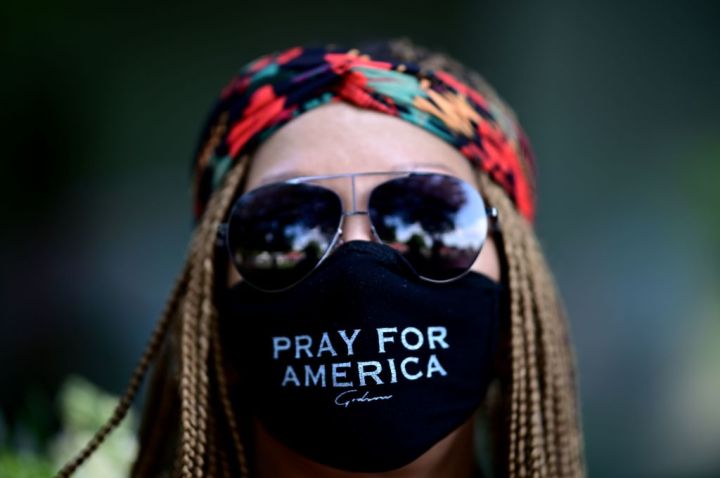 Pray For America Mask