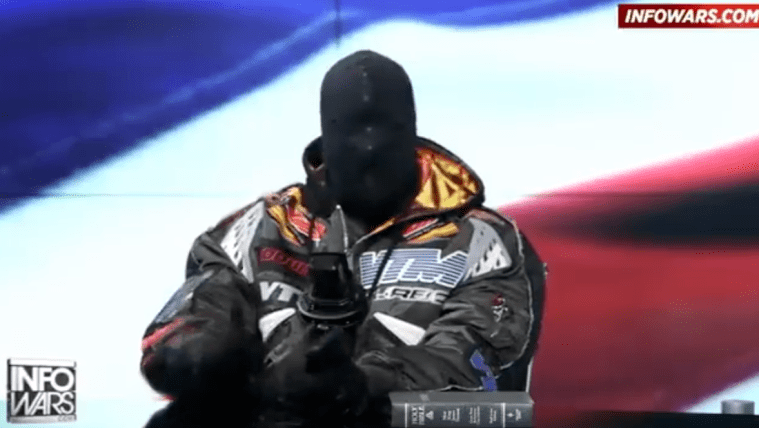 Kanye Says "Eff Everybody," ESPECIALLY CHRIS PAUL