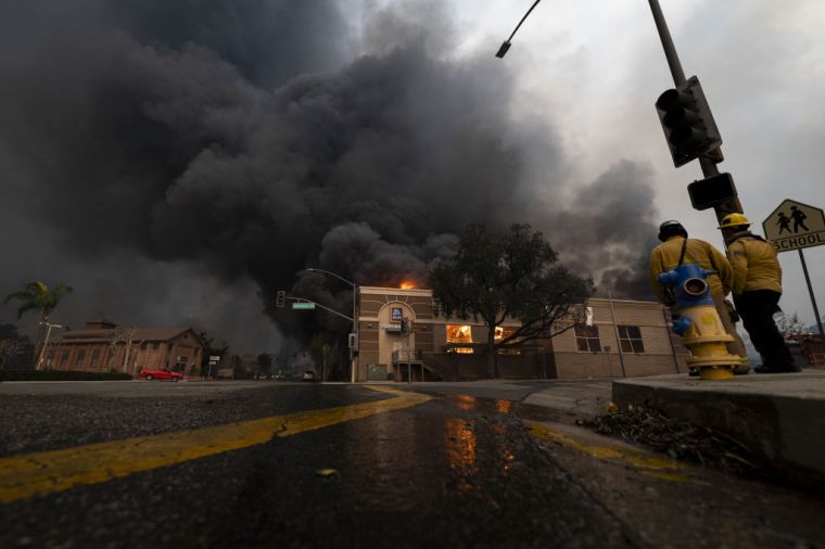 Eaton Fire scorches over 10,600 acres northeast of Los Angeles
