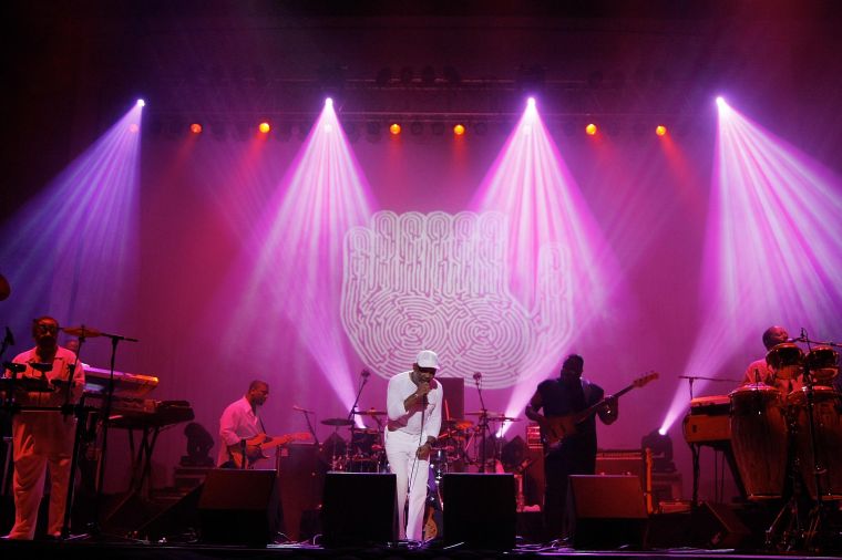 1991, 1993-94, 2006: Frankie Beverly & Maze