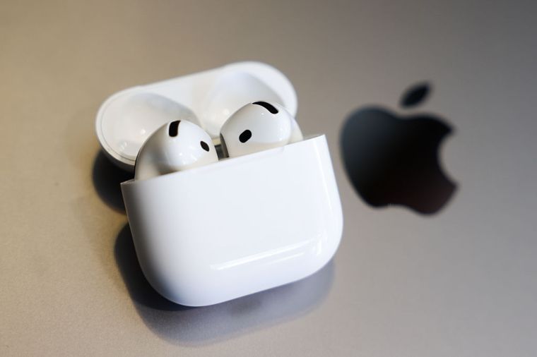 Apple Airpods Sale $99.00