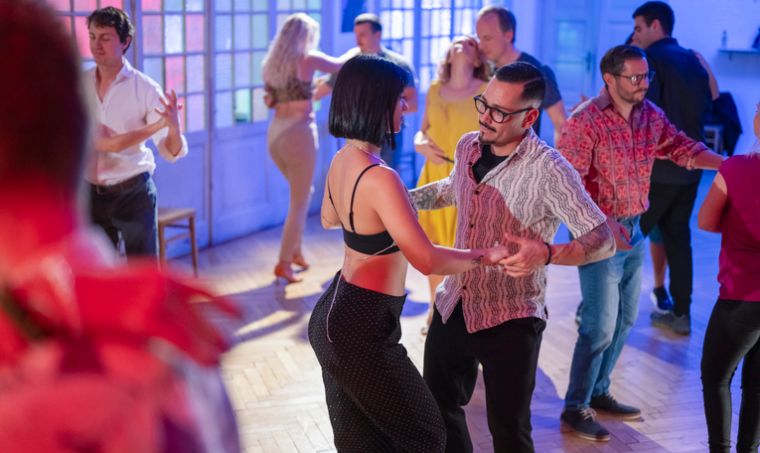 Salsa con Mama: A Dance Celebration for Mother’s Day at Ivy Bar & Bistro