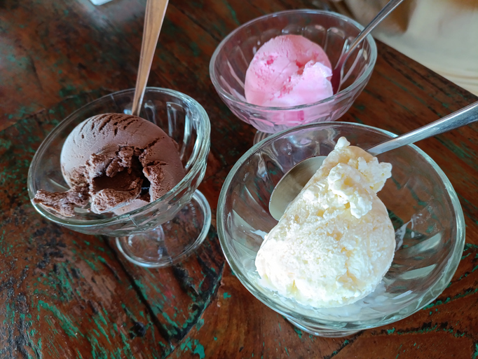 Ice cream vanilla, chocolate, and strawberry