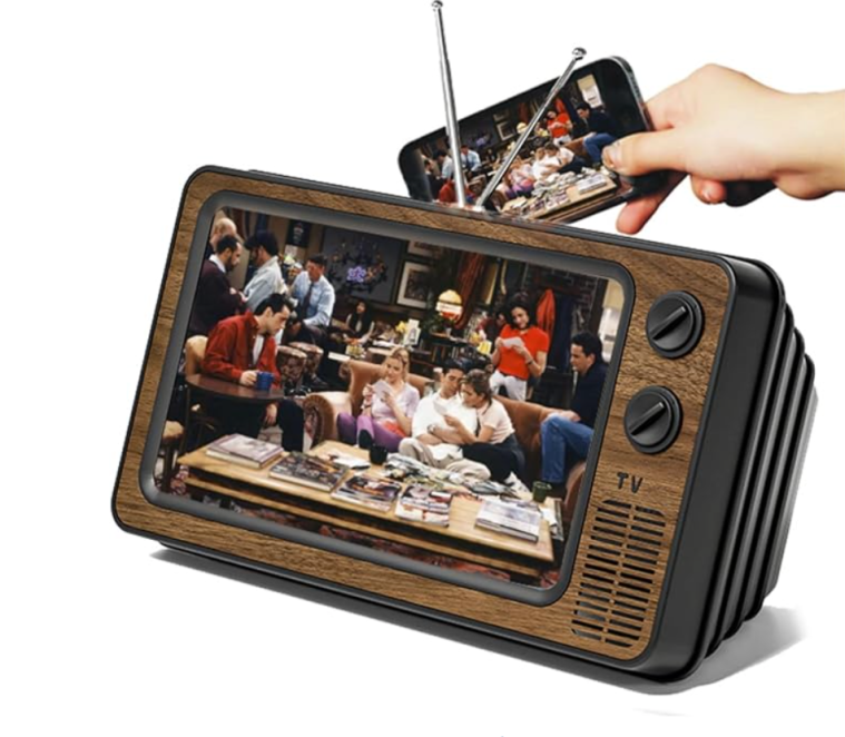 12" Screen Magnifier for Cell Phone | $22.99