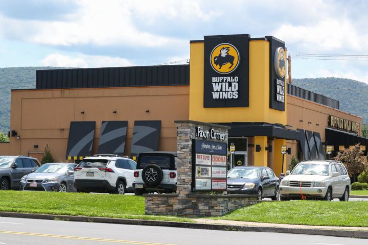 20 Wings and Fries for Dad for $20 | June 15