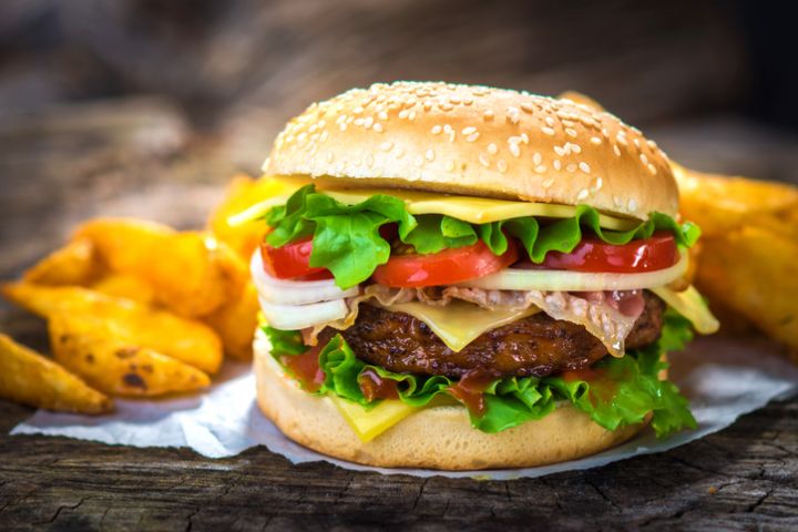 Twin Peaks $12 Burger Bundle | June 15