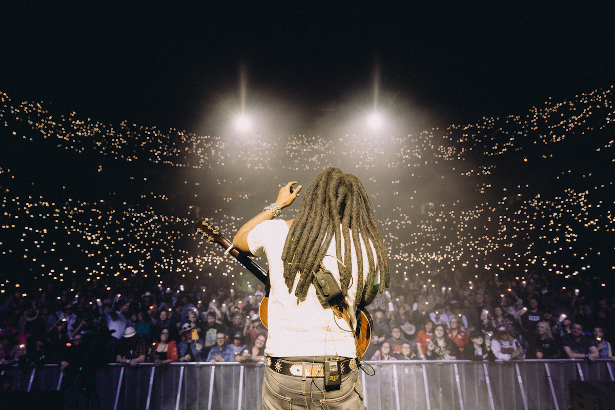 Shaboozey Tour Assets