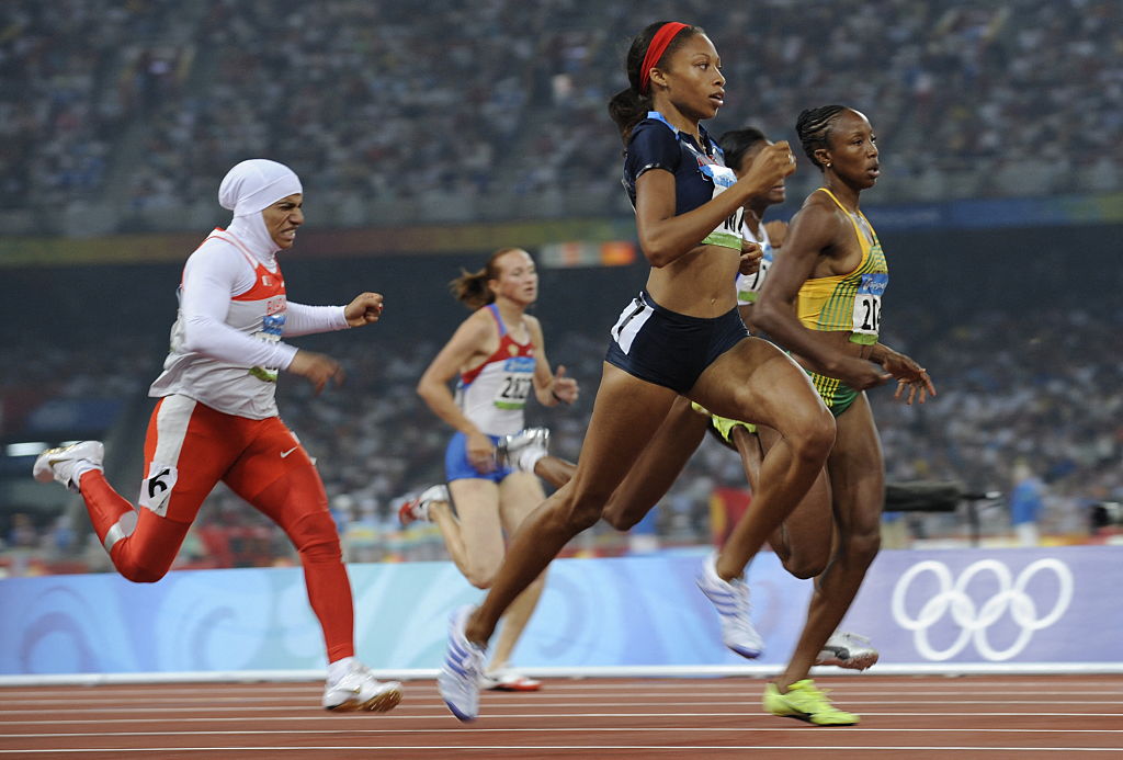 OLY-2008-ATHLETICS-200M