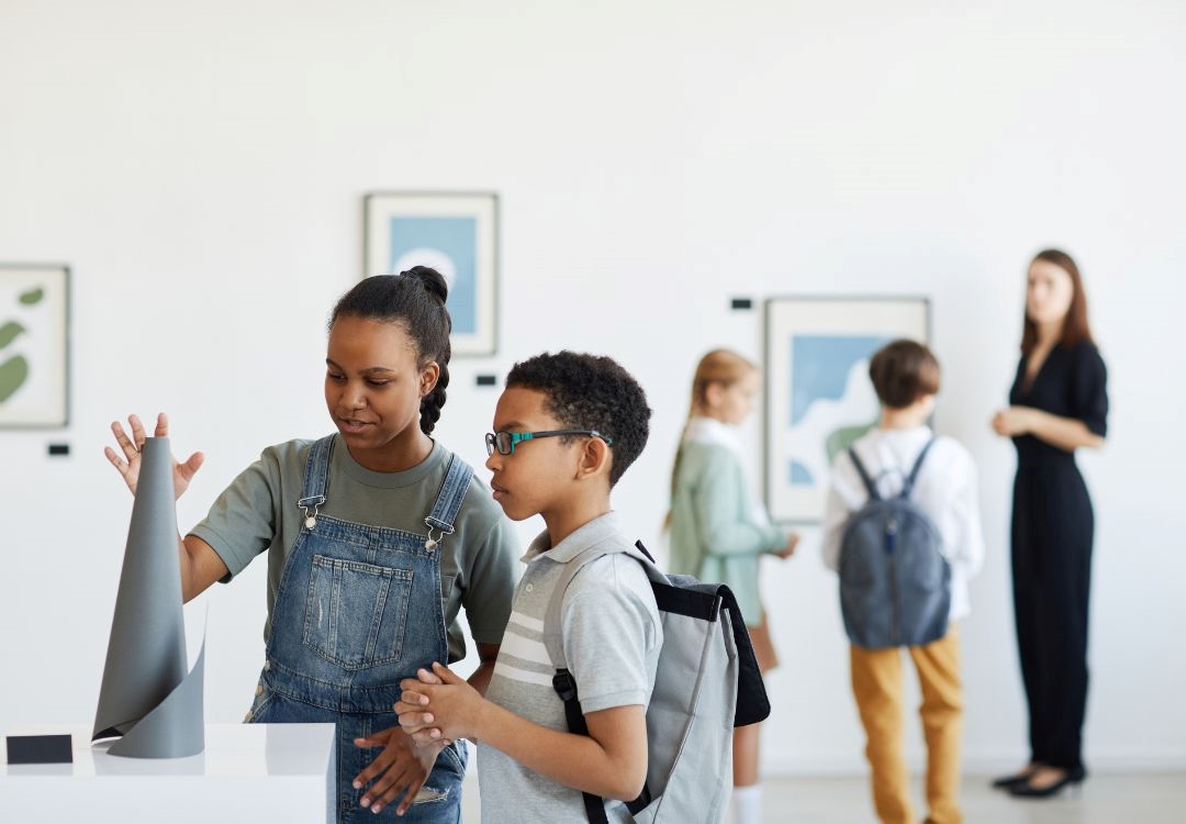 “Night for the Kids”: Estudiantes de IPS presentan exhibición de arte
