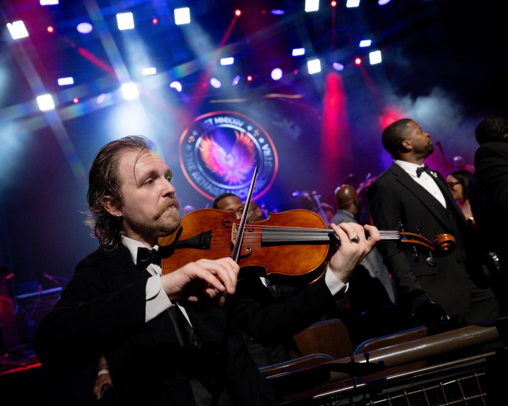 Live Band