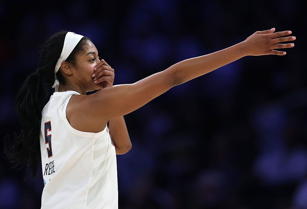 Atlanta Dream v Los Angeles Sparks